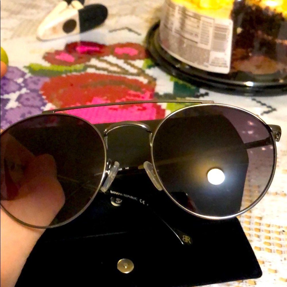 Banana republic sunglasses